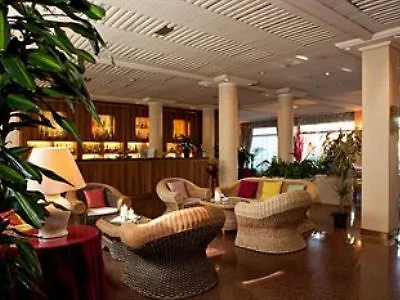 ホテル Atahotel Fieramilano ミラノ